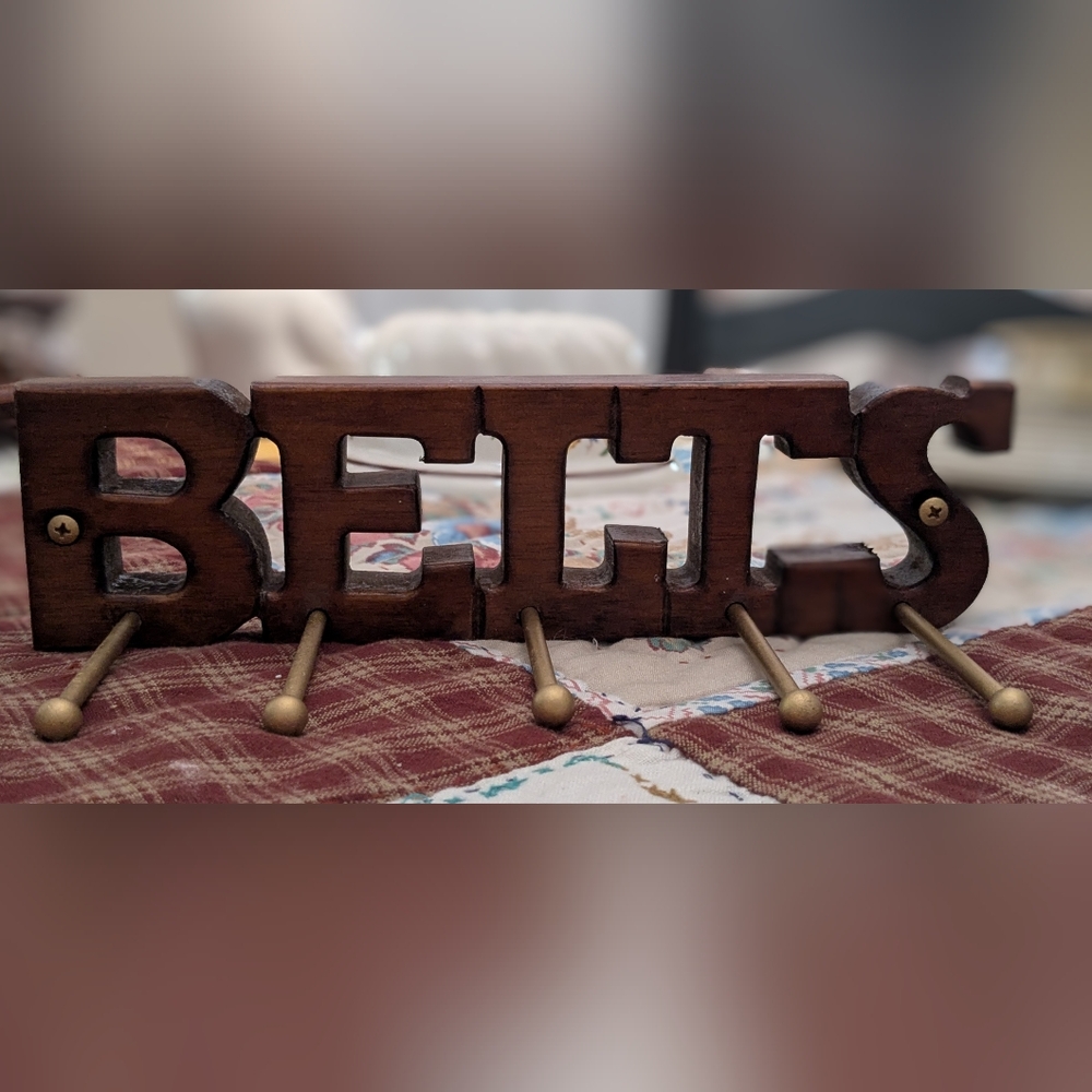 Vintage Wooden Belt Rack: 5 metal  Pegs RARE FIND